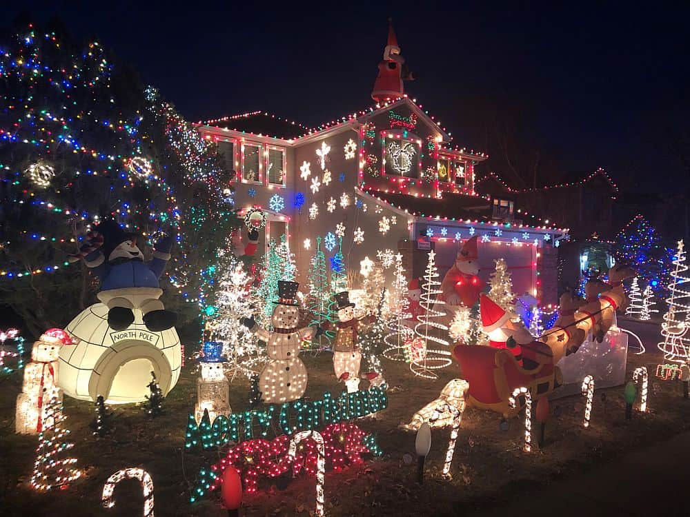 Most Spectacular Christmas Light Displays in the Denver Area - Mile ...